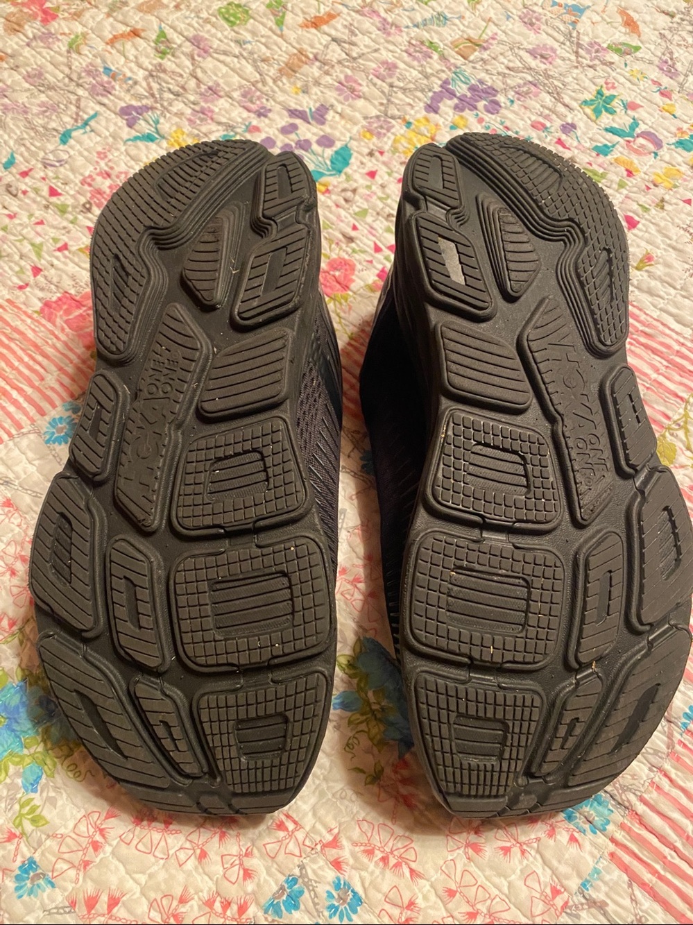 Hoka Men's Black Athletic Running Shoes size 11 EUC - Picture 3 of 7